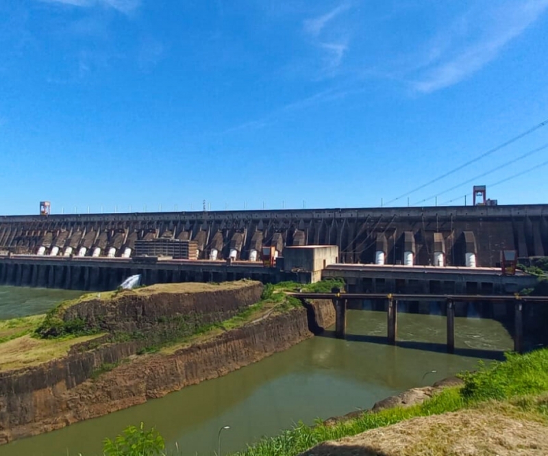 イタイプ発電所